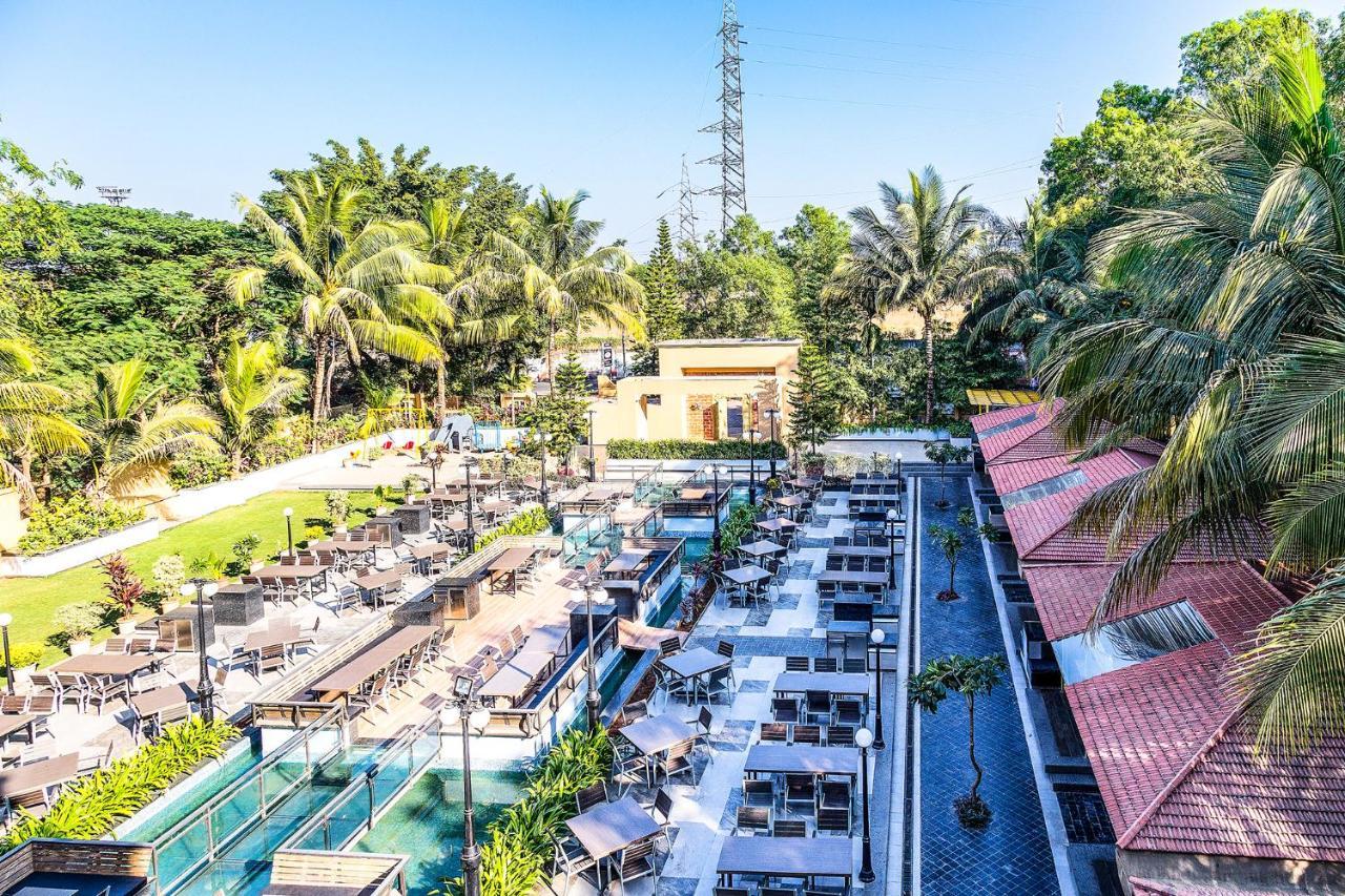 Collection O Hotel Rajwada Near The Pavillion プネ エクステリア 写真